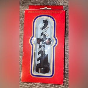 Dickens Collectable Christmas Village RAILROAD CROSSING ~LIGHTS & SOUNDS! 5”
